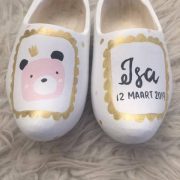 Geboorteklompjes Isa